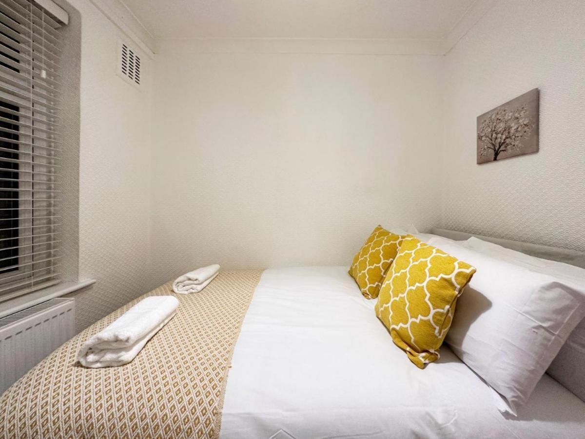 Charming 3-Bedroom Family Home London Ngoại thất bức ảnh